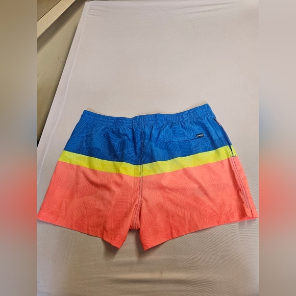 Chubbies- Short Men's 2XL  Blue and Yellow,Orange  with Elastic Waistband - Picture 9 of 11
